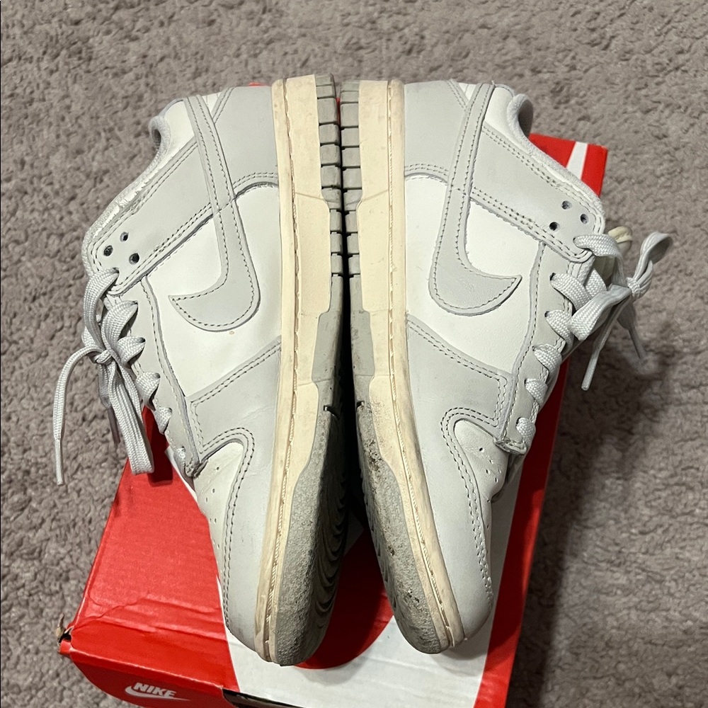Nike Dunk - Picture 3 of 3